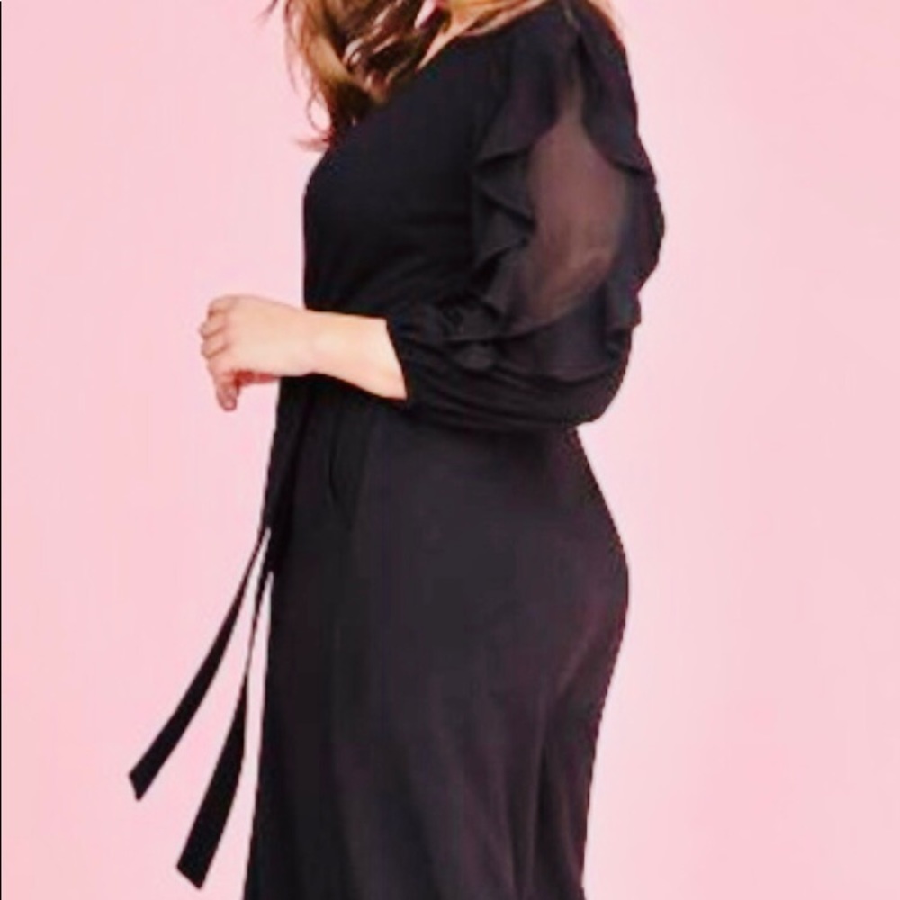 PLUS SIZE BLACK JUMPSUIT - Picture 2 of 4